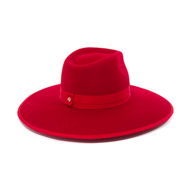 Fedora-Felicia-Rouge-Fabienne Delvigne