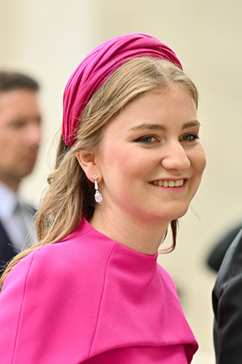 Princesse Elisabeth de Belgique - Serre-tête - Florentina - Fuschia - Maison Fabienne Delvigne