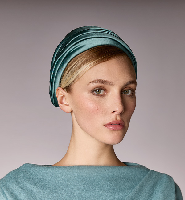 Serre-tête en satin turquoise - Maison Fabienne Delvigne