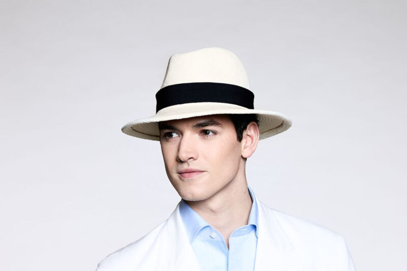 Fedora en panama - Leonardo - blanc - ruban uni - collection casual - Maison Fabienne Delvigne